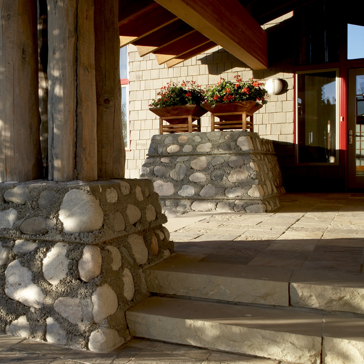 Entry step detail